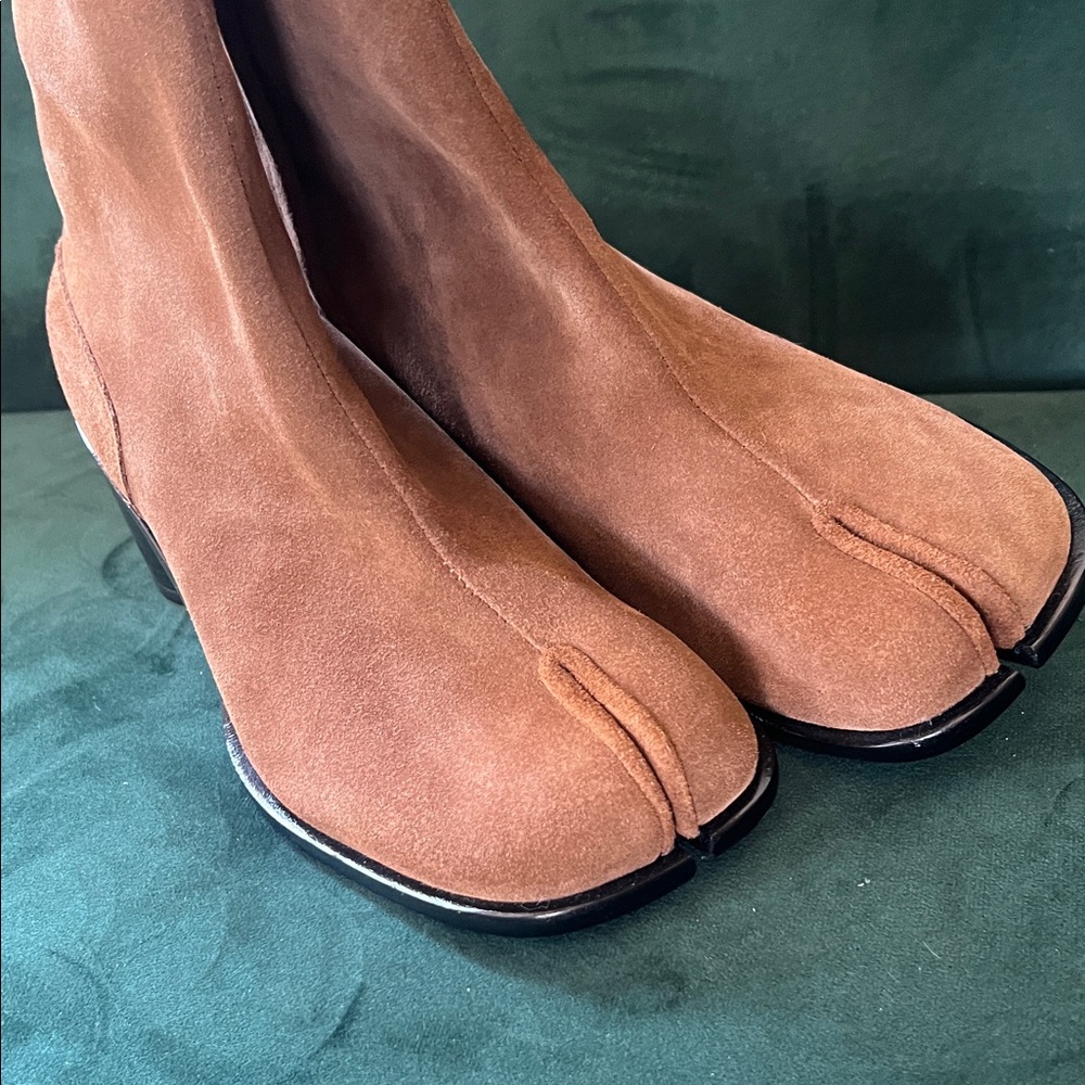 Maison Martin Margiela Brown Suede Heeled Boots